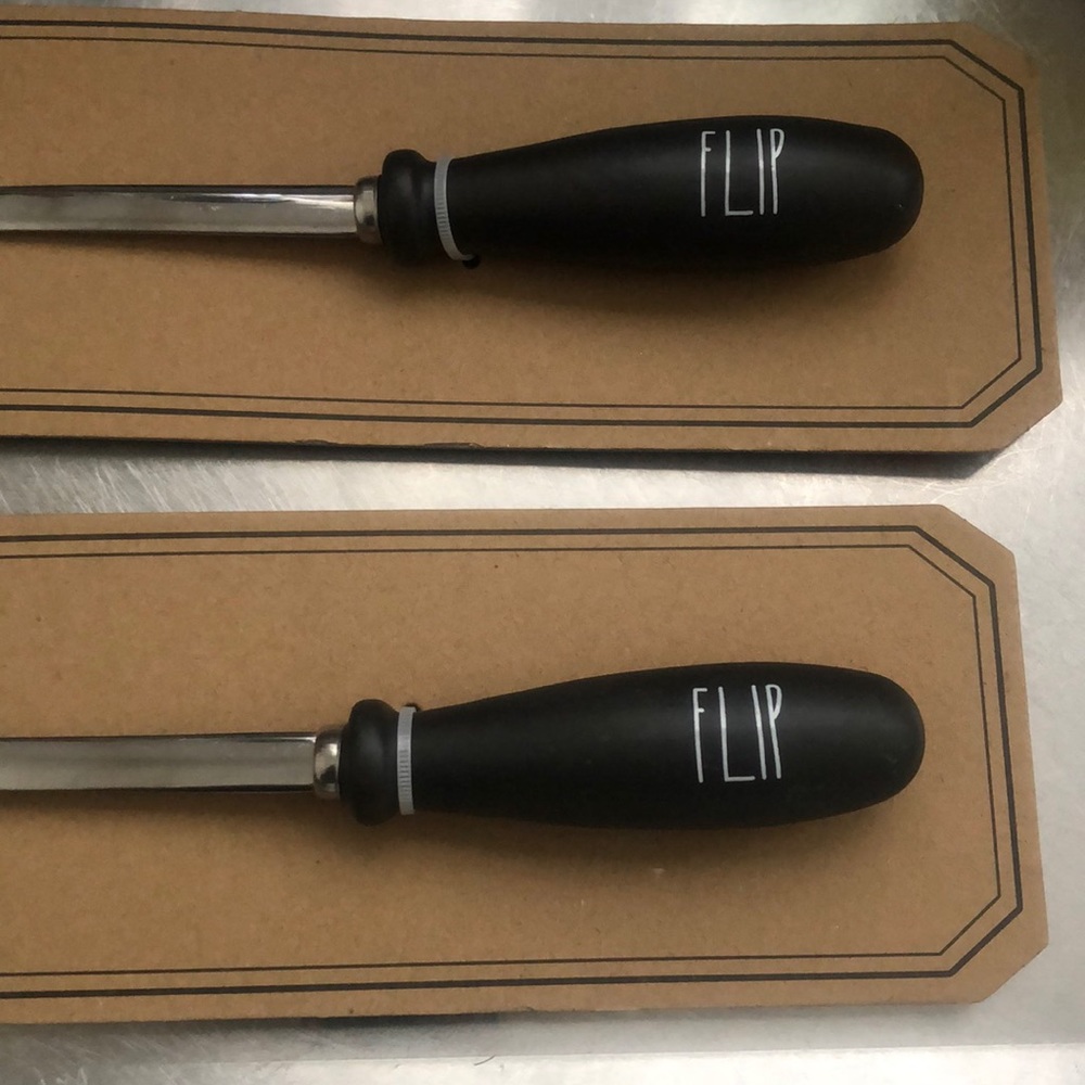 NEW Rae Dunn Spatulas - Picture 2 of 3